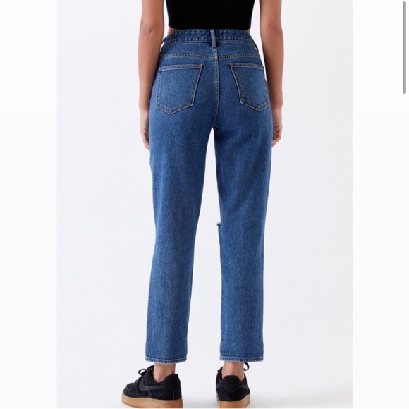 PacSun High Rise Mom Jeans - Picture 5 of 13
